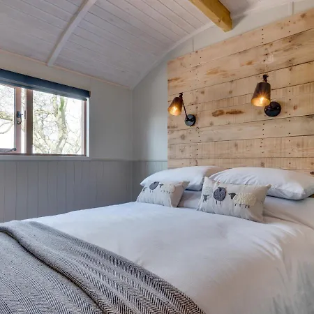 Esk Escape Holiday home *